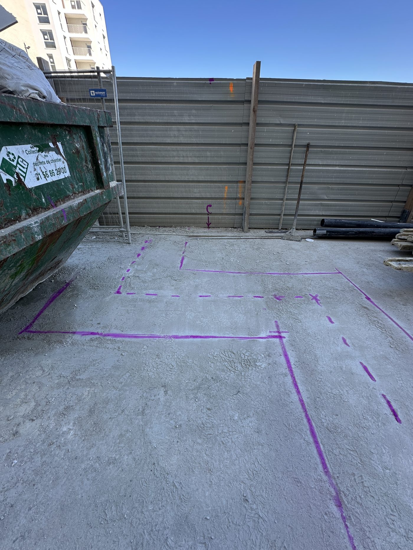 Marquage et implantation au sol sur chantier VRD